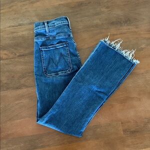 MOTHER The Hustler Patch Pocket Ankle Fray jeans in the "Out For The Evening"